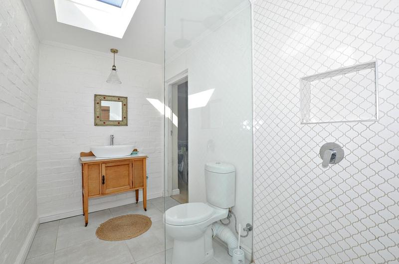 To Let 3 Bedroom Property for Rent in Peerless Park North Western Cape